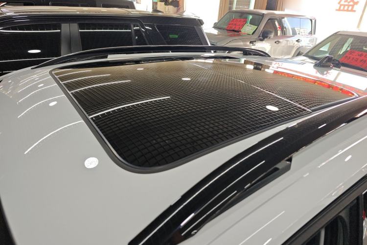 Used Volkswagen Tharu 2025 NewRui 300TSI Prestige Edition
