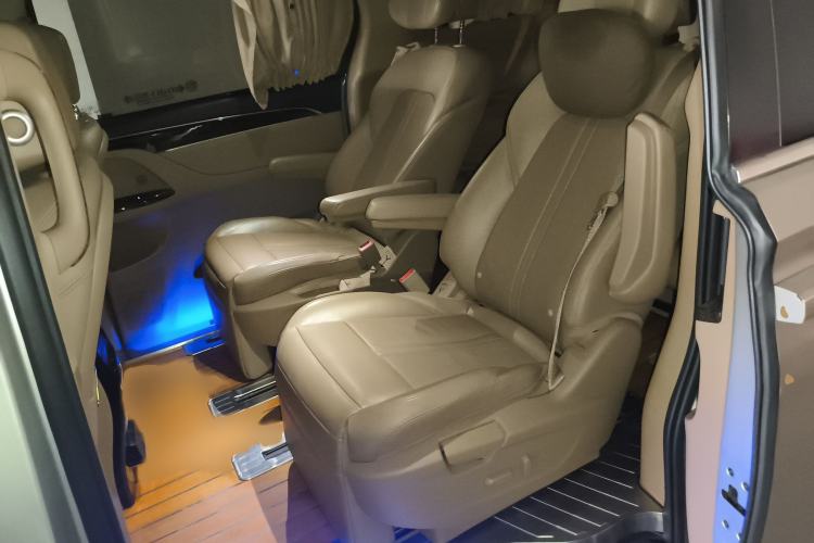 Used Buick GL8 2018 ES 28T Luxury Model China VI Standard
