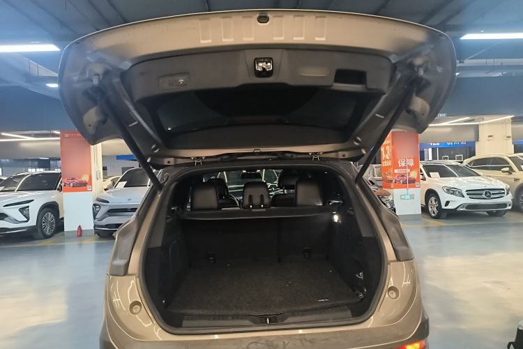 Used Lincoln MKC 2017 2.0T Two-Wheel Drive Deluxe Edition