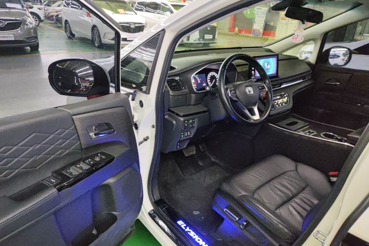 Used Honda Elysion 2022 2.0L eHEV Luxury First Edition