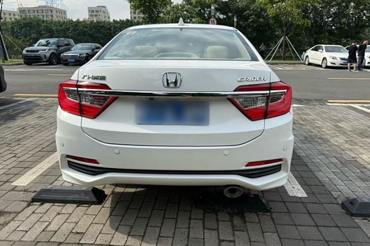 Used Honda Crider 2015 1.8L Automatic Luxury Edition

