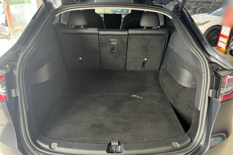 Used Tesla Model Y 2024 Rear-Wheel-Drive Version