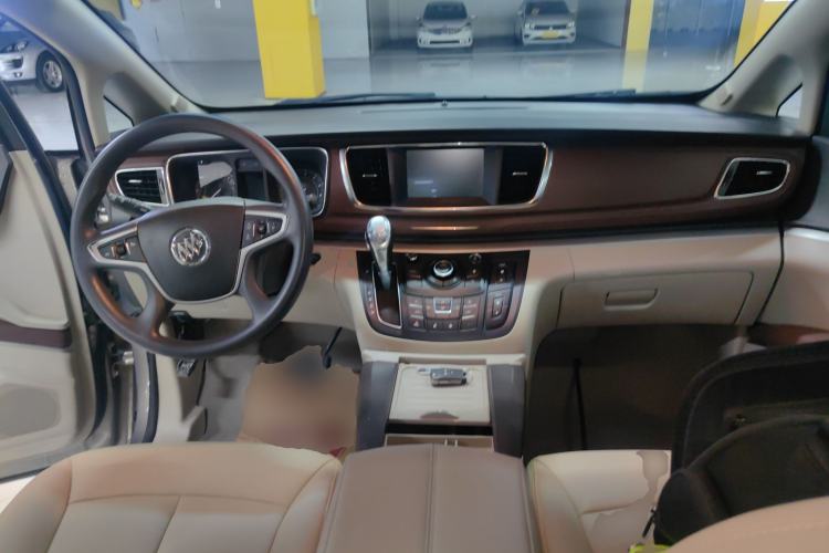 Used Buick GL8 2018 28T Comfort Model China VI Standard
