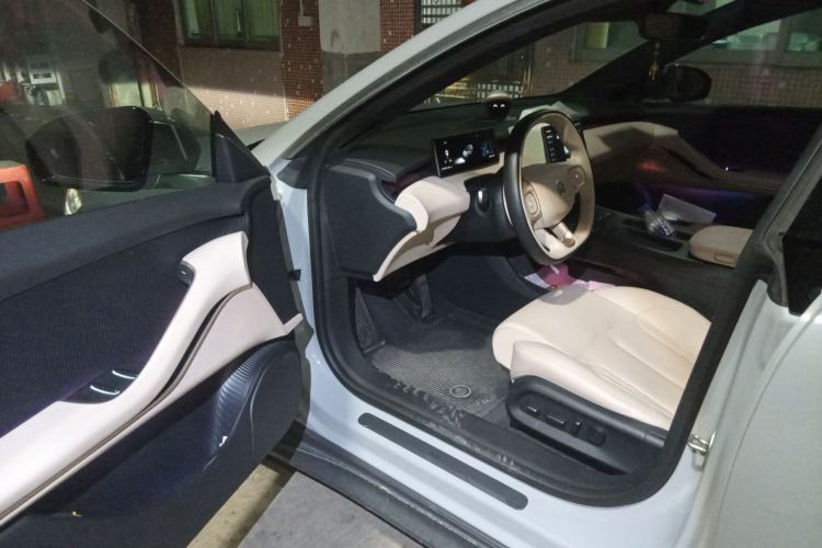 Used Nio ET5T 2023 75 kWh Touring