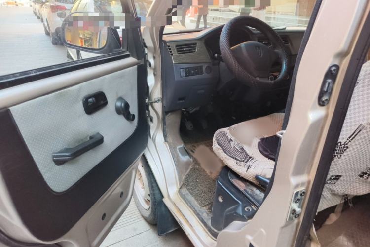 Used Jinbei Hiace X30 2020 1.5L Van Super-Enjoyment Model China VI Standard SWC15M
