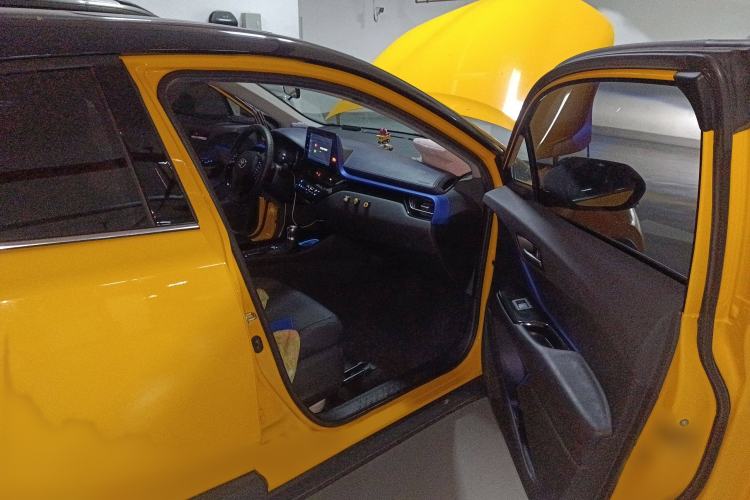 Used Toyota C-HR 2021 2.0L Luxury Edition
