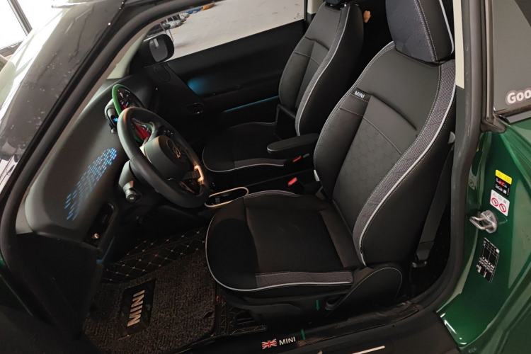 Used  Electric MINI COOPER 2024 456km COOPER E Classic Edition
