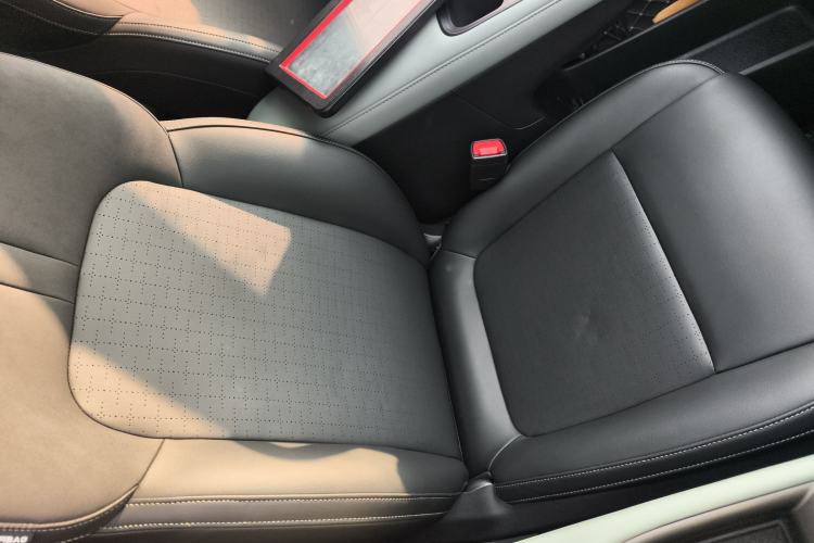 Used Wuling Bingo PLUS 2024 510 km Flagship Edition Four-Seater Version
