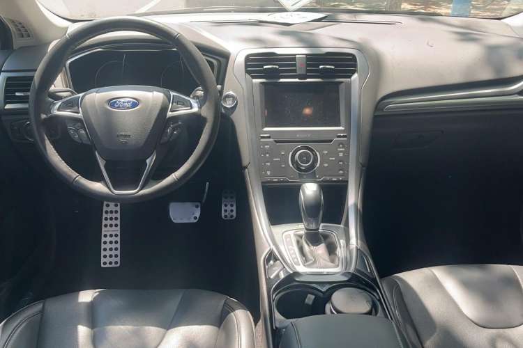 Used Ford Mondeo 2013 2.0L GTDi240 Luxury Sport Model
