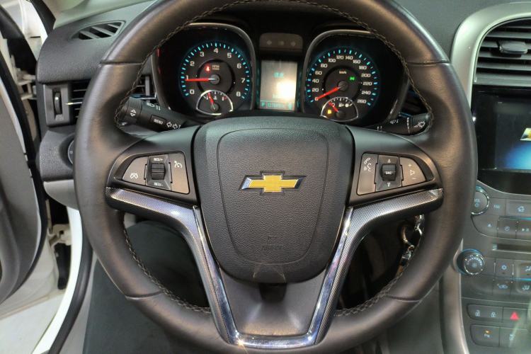 Used Chevrolet Malibu 2014 2.4L Automatic Luxury Edition
