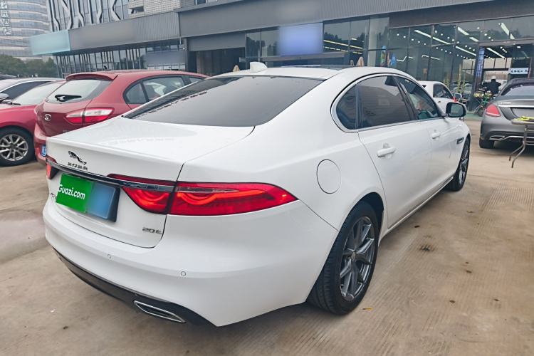 Used Jaguar XFL 2019 XFL 2.0T 200 PS Two-Wheel-Drive Elite Edition
