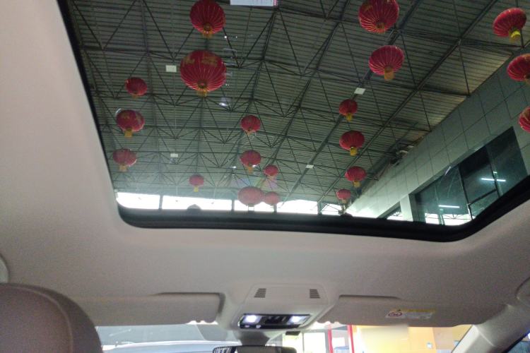 Used Volkswagen Viloran 2022 380TSI Luxury Edition
