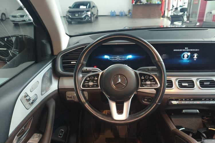 Used Mercedes-Benz GLE 2023 GLE 450 4MATIC Stylish Model
