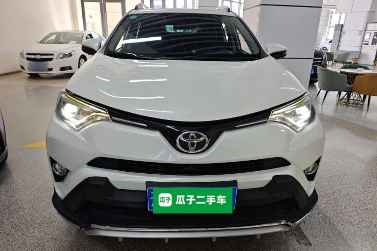 Used Toyota RAV4 2016 2.0L CVT Two-Wheel Drive Smart Edition China V Standard
