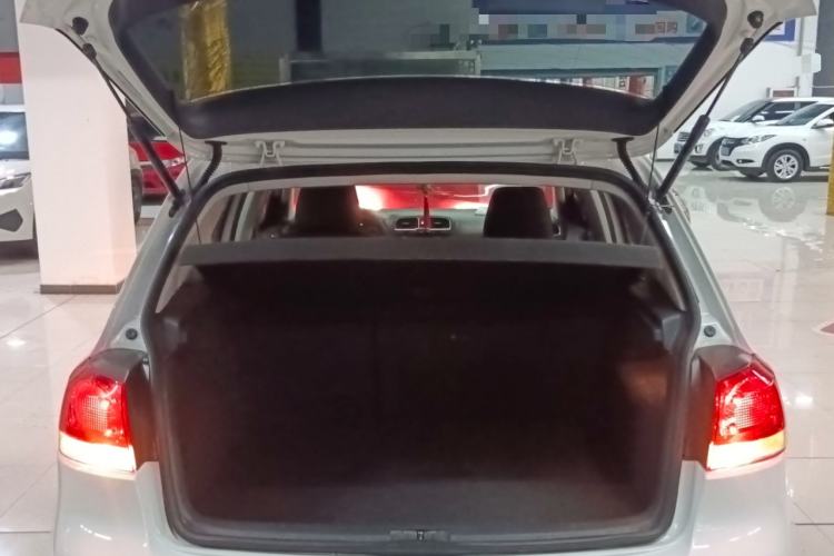 Used Volkswagen Golf 2012 1.6L Automatic Comfort Model