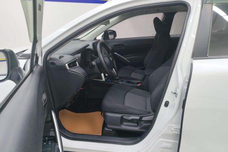 Used Toyota FRONTLANDER 2023 2.0L CVT Leading Edition
