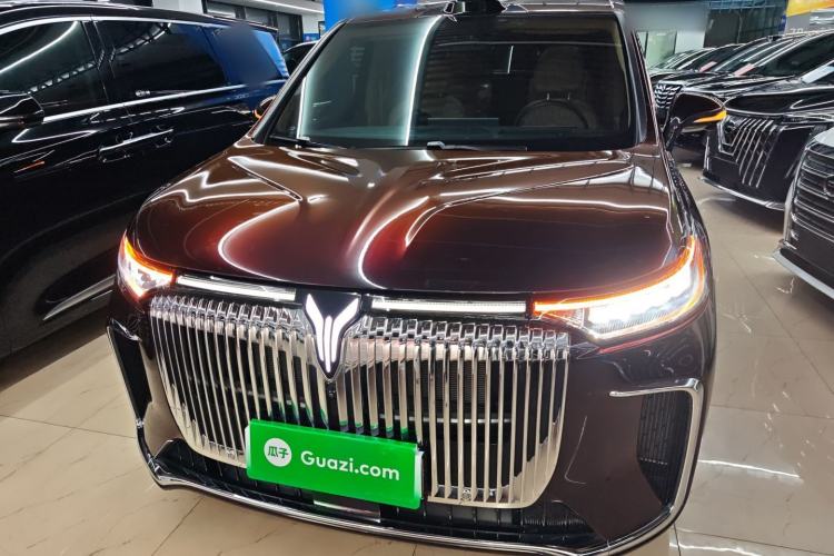 Used VOYAH Dream 2025 PHEV Four-Wheel-Drive Flagship Version – Qiankun Edition
