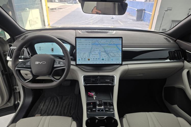 Used BYD Song PLUS New Energy 2025 EV Intelligent Driving Version 520km Premium Model
