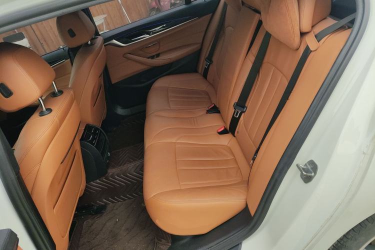 Used BMW 5 Series 2019 530Li Leading Model M Sport Package
