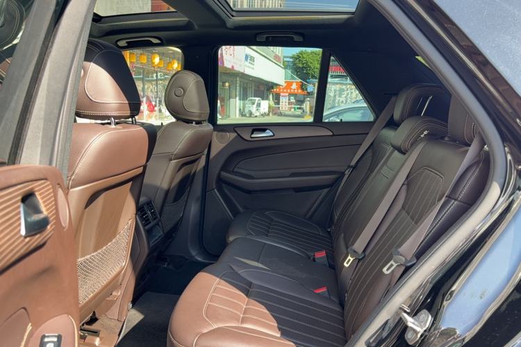 Used Mercedes-Benz GLE 2018 GLE 320 4MATIC Dynamic Edition Collector's Edition
