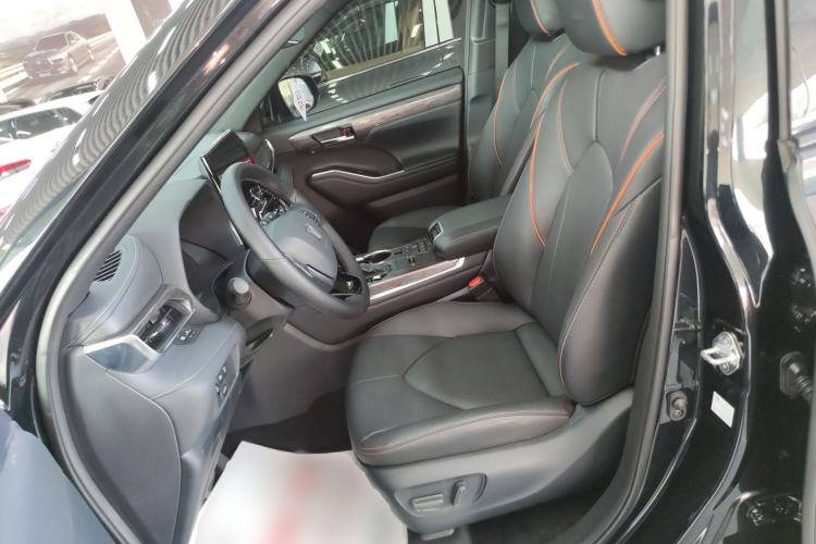 Used Toyota Crown Land Cruiser 2024 2.5L HEV Four-Wheel Drive Premium Edition
