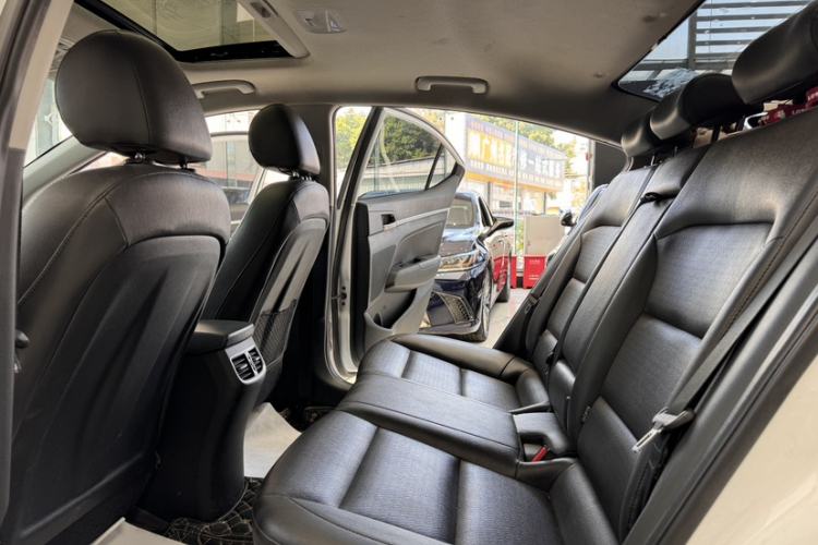 Used Hyundai Elantra 2019 1.5L CVT ZhiXuan – Elite Version
