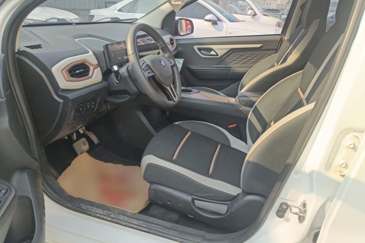 Used SOL E10X 2021 302 km Range Luxury Version 31.4 kWh