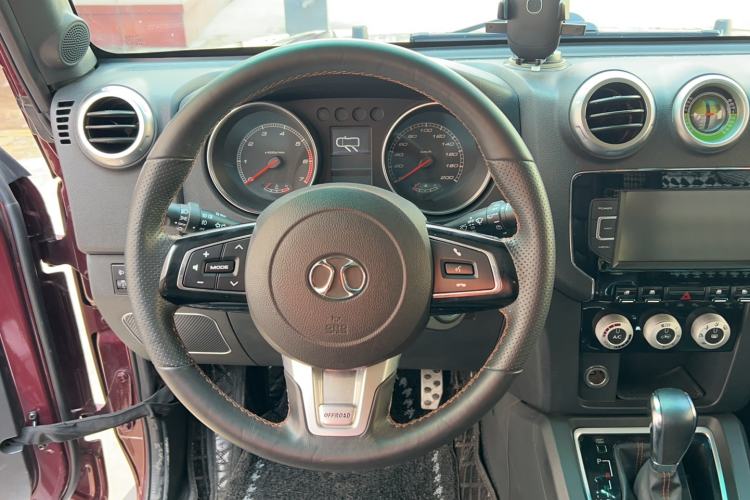 Used  BJ40 2016 40L 2.3T Automatic All-Wheel Drive Premium Edition
