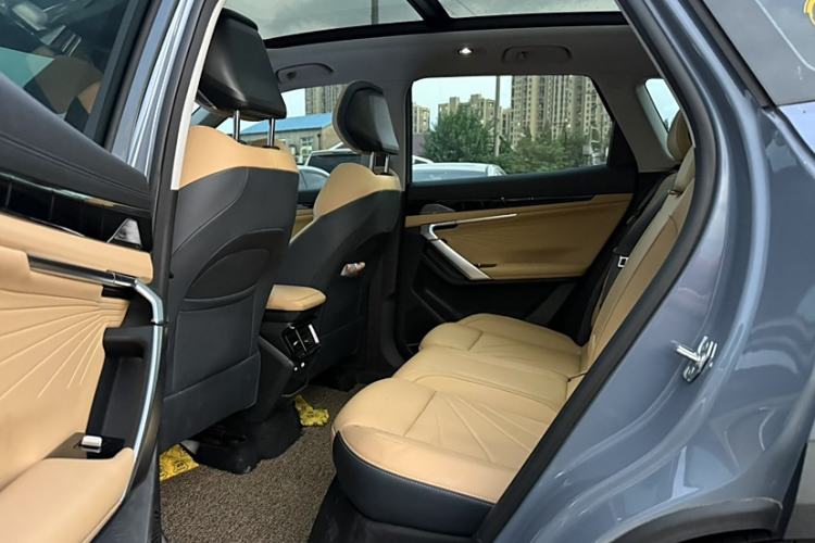 Used Geely Auto FX11 2023 2.0TD DCT Prestige Edition
