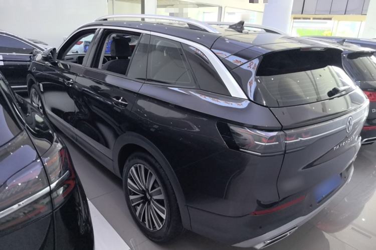 Used Volkswagen Talagon 2023 330TSI Luxury Touring Edition
