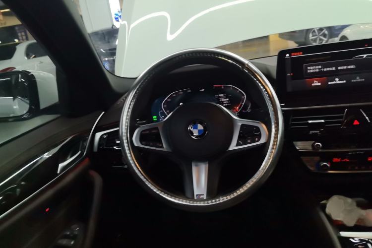 Used BMW 5 Series 2021 525Li M Sport Package
