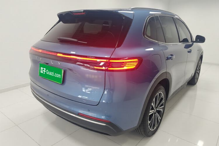 Used Geely Galaxy Galaxy Xingjian 7 EM-i 2025 120km Flagship Edition
