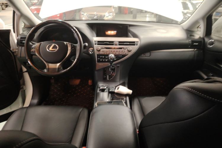 Used Lexus RX Classic 2013 270 Elegant Edition

