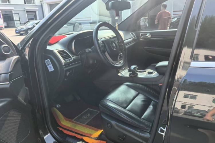 Used  Grand Cherokee 2014 3.6L Elite Navigation Edition