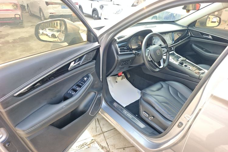 Used Changan CS85 COUPE 2019 1.5T DCT Luxury Version China VI Standard