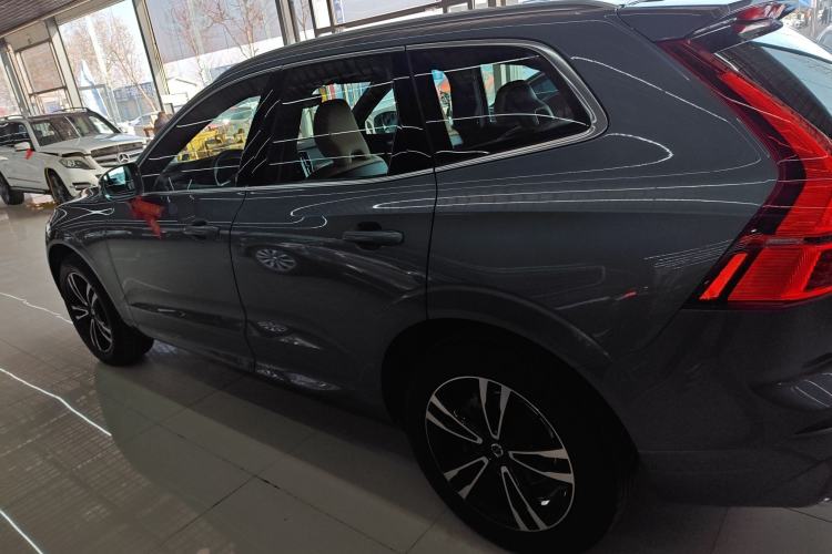 Used Volvo XC60 2019 T5 4x4 Zhiyuan Edition China VI Standard

