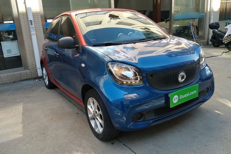 Used  forfour 2016 1.0L 52 kW Dynamic Edition
