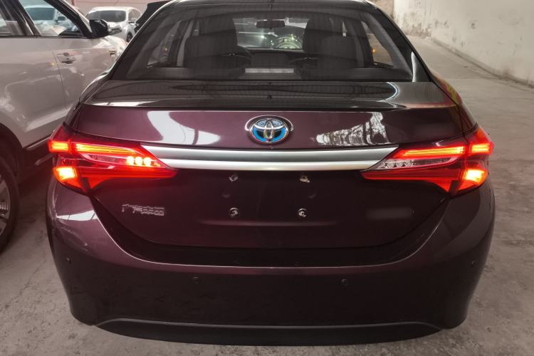 Used Toyota Levin 2017 Revised Dual-Engine 1.8H GS E-CVT Elite Sunroof Version China V Standard
