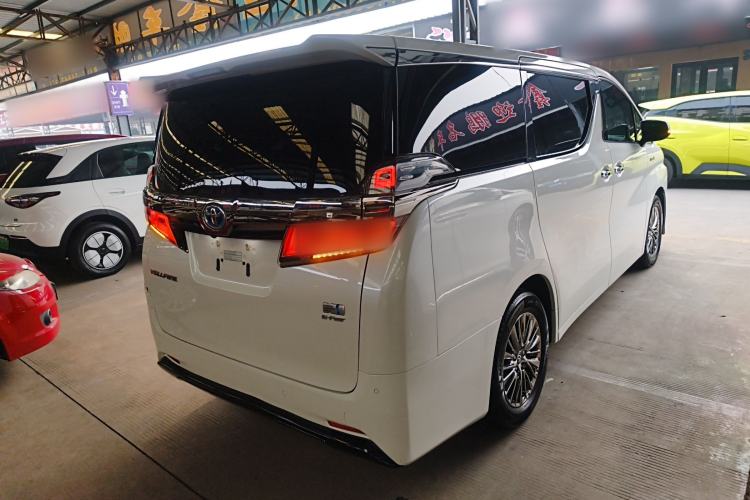 Used Toyota Vellfire 2019 Dual-Engine 2.5L HV Luxury Edition
