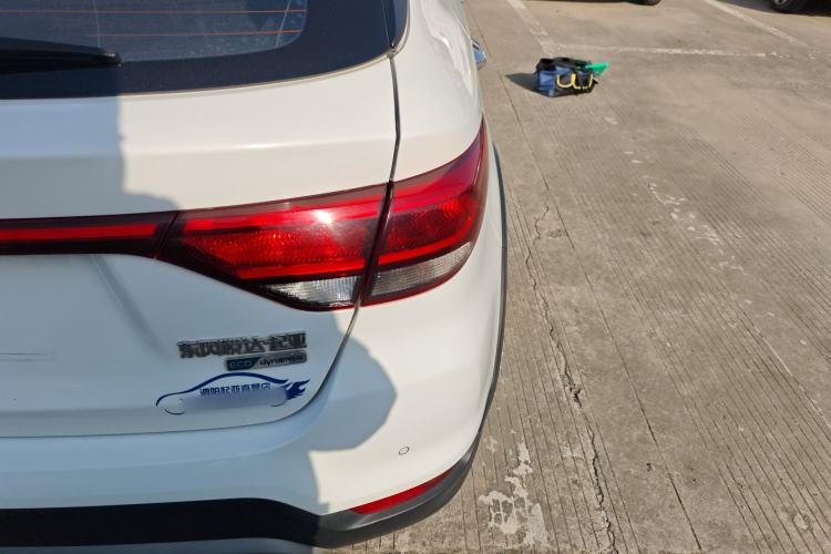 Used Kia KX Cross 2018 1.6L Automatic Dynamic Sunroof Version
