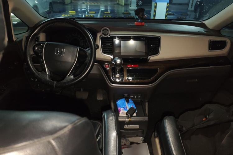 Used Honda Odyssey 2015 Revised 2.4L Luxury Edition
