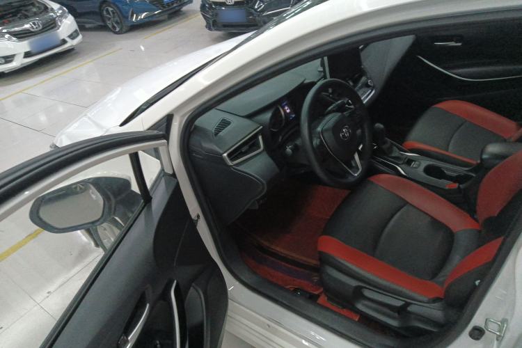 Used Toyota Corolla 2021 Dual-Engine 1.8L E-CVT Pioneer Edition
