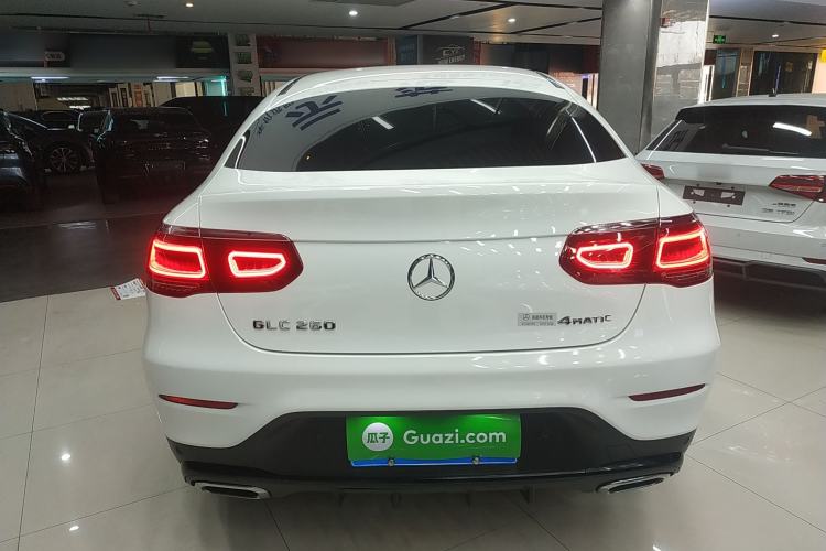 Used Mercedes-Benz GLC Coupe 2020 GLC 260 4MATIC Coupe SUV
