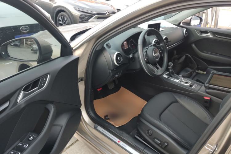 Used Audi A3 2018 30th Anniversary Edition Sportback 35 TFSI Fashion Model