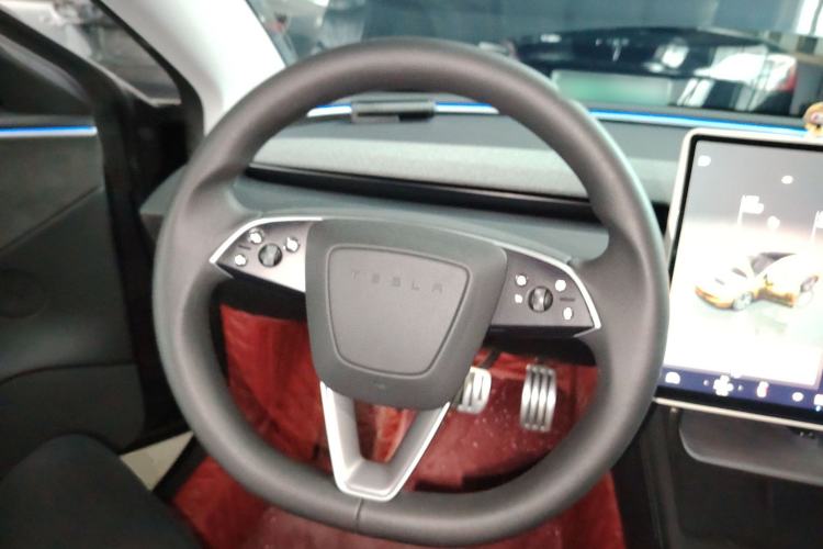 Used Tesla Model 3 2023 Long-Range All-Wheel-Drive Version
