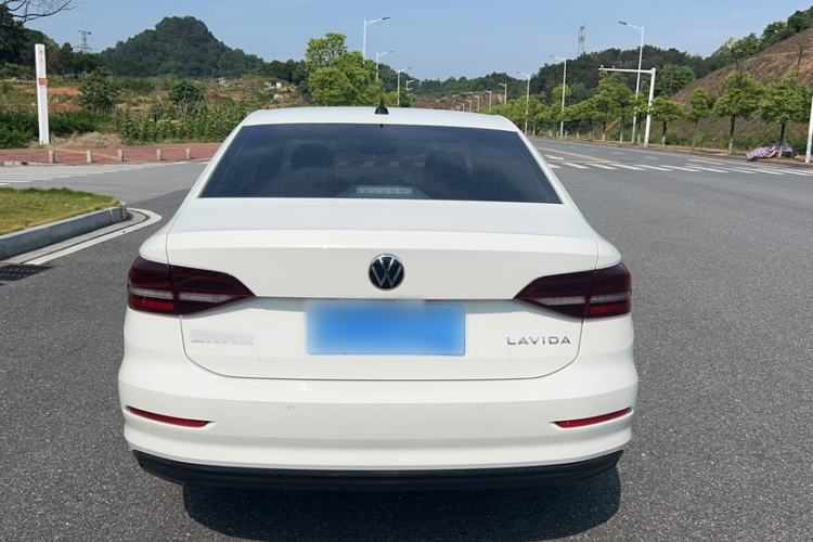 Used Volkswagen Lavida 2022 1.5L Automatic Fashion Edition
