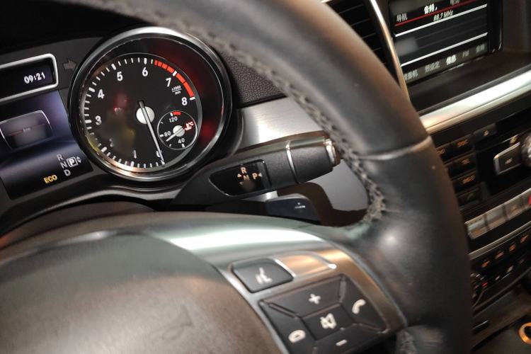 Used Mercedes-Benz M-Class 2015 ML 320 4MATIC