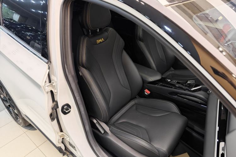 Used Geely Auto Coolray 2025 Bin Yue L 1.5T DCT Starlight Edition
