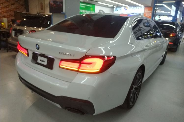 Used BMW 5 Series 2022 530Li Leading Model M Sport Package
