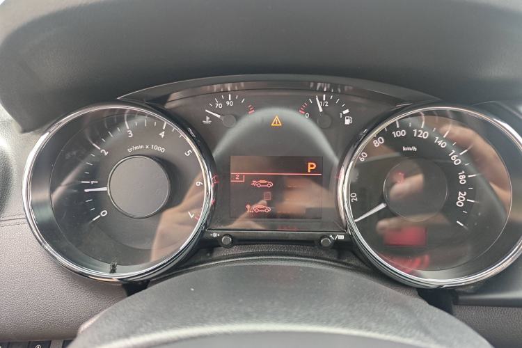 Used Peugeot 3008 2016 1.6THP Automatic Classic Edition
